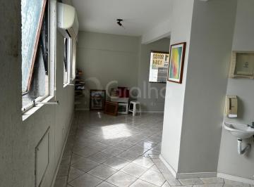 13 · Sala Comercial de 42m² no Centro