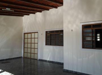 Casa de 3 quartos, Brasília · *OPORTUNIDADE*CASA 03 QTOS + EDÍCULA*02 GARAGENS