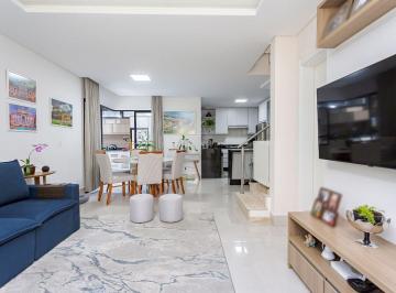 Casa de 3 quartos, Curitiba · TRIPLEX COM TERRAÇO, MOBILIADO, MODERNO, SEMINOVO!