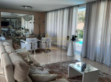Casa · 302m² · 3 Quartos · CASA TÈRREA TOTALMENTE REFORMADA NA PARTE ALTA DO BOLSÂO DE INTERLAGOS