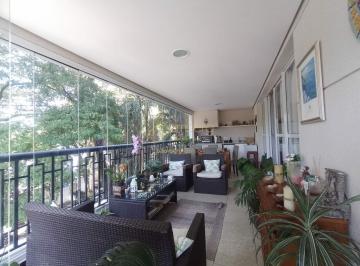 Apartamento · 185m² · 3 Quartos · 3 Vagas · Apartamento mobiliado, varanda gourmet, 3 suítes, 3 vagas, próx ao metrô Alto da Boa Vista.