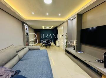 Casa · 180m² · 3 Quartos · 3 Vagas · Casa no Campo Grande com 3 Dormitórios em Localização Privilegiada na Zona Sul