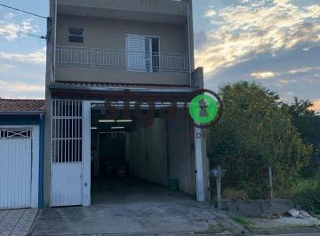 Casa · 142m² · 2 Quartos · 4 Vagas · Linda Casa á venda em Laranjeiras - Casa grande, 4 cagas de garagem e 2 quartos