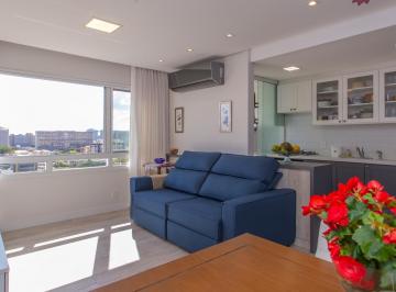 Apartamento · 55m² · 2 Quartos · 1 Vaga · Apartamento de 02 dormitorios, suite, vaga garagem com vista livre no bairro Menino Deus-Porto Alegr