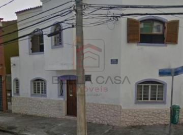 Casa · 78m² · 2 Quartos · Sobrado  Comercial   4 salas   2  banheiros   quintal pequeno