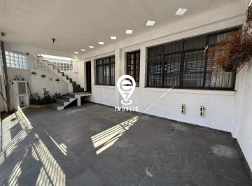 Casa · 212m² · 3 Quartos · 2 Vagas · Casa para Locação com 3 Quartos, 3 Banheiros e 2 Vagas no Mirandópolis - São Paulo/SP