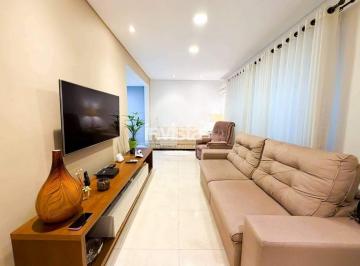 Casa · 131m² · 3 Quartos · 2 Vagas · Casa à venda no bairro Embaré