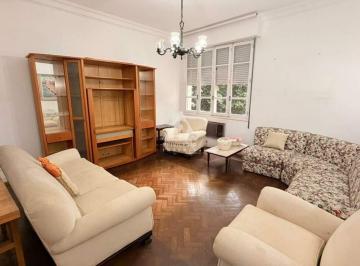 Apartamento · 163m² · 3 Quartos · 1 Vaga · 3 Quartos com vaga em rua nobre do Flamengo.