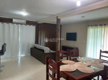 Casa · 180m² · 3 Quartos · 4 Vagas · Bela Residência Estilo Sítio na Capital, 180m² área construída, 500m² de Área Terreno privativo