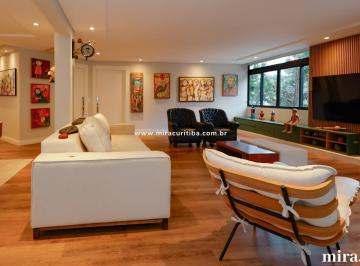Apartamento · 265m² · 4 Quartos · 3 Vagas · Conforto e muito espaço no Juvevê!