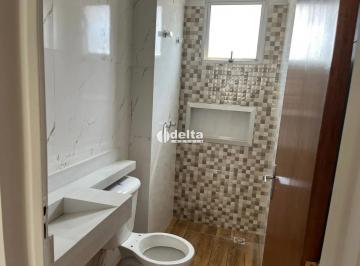 Apartamento · 47m² · 2 Quartos · 1 Vaga · Apartamento com 2 quartos disponível para venda no bairro Laranjeiras, em Uberlândia-MG.