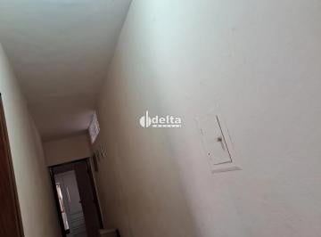 Casa · 138m² · 3 Quartos · 1 Vaga · Casa disponível para venda no bairro Saraiva em Uberlândia-MG