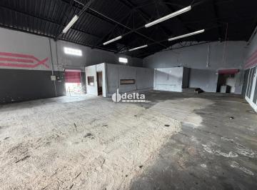 Comercial · 340m² · Galpão disponível para locação no bairro Tibery em Uberlândia-MG