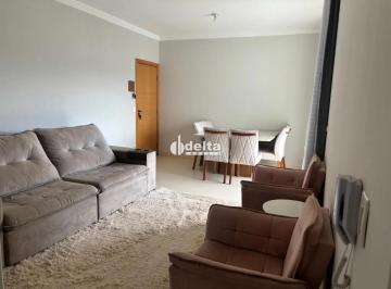 Apartamento · 70m² · 2 Quartos · 1 Vaga · Apartamento com 2 quartos sendo 1 suíte disponível para locação no bairro Presidente Roosevelt em Ub