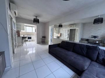Apartamento · 122m² · 4 Quartos · 1 Vaga · Cobertura em Coqueiros, Florianópolis/SC de 122m² 4 quartos à venda por R$ 498.000,00