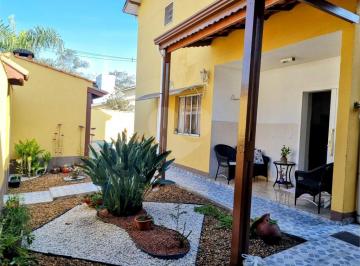 Casa · 154m² · 3 Quartos · 3 Vagas · Sobrado em Parque da Colônia, Jundiaí/SP de 154m² 3 quartos à venda por R$ 980.000,00