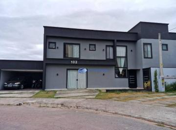 Casa · 230m² · 3 Quartos · 2 Vagas · Sobrado em Jardim Jacinto, Jacareí/SP de 230m² 3 quartos à venda por R$ 1.378.000,00