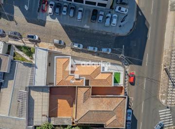 Casa · 246m² · 1 Quarto · 3 Vagas · Casa em Oficinas, Ponta Grossa/PR de 246m² 1 quartos à venda por R$ 2.300.000,00