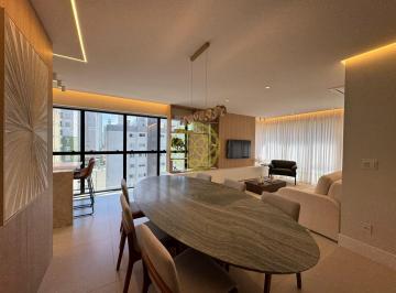 Apartamento · 152m² · 4 Quartos · 3 Vagas · Apartamento no centro de Bal. Camboriú