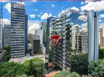 04144ec5399a57ecbe504b83d9c353d8ff42e14b · Conjunto comercial no Cerquiera César