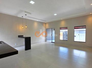 Casa · 94m² · 2 Quartos · 1 Vaga · Casa de 2/4 e quintal