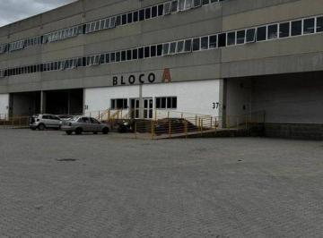 Comercial · 1500m² · 4 Vagas · Galpão Industrial à Venda em Atibaia | 2.000m² em Condomínio Fechado