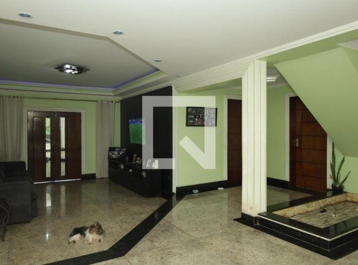 Foto do imóvel - Casa para alugar na Vila Curuçá Velha, com 4 quartos, quintal e varanda