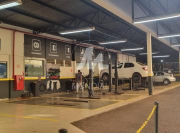 Garagem/estacionamento · Salão/Galpão (salão - térreo)