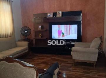 2b76613c74faa62036e8556b006467e8ebe96042 · Casa no Jardim Lima