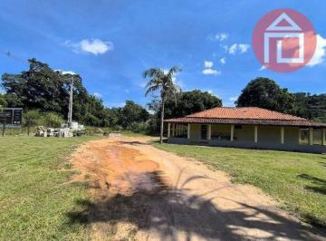 cafacb5753d552ae7fccb7152886aa3dab5a199e · Casa com 3 dormitórios para alugar, 205 m² por R$ 2.500,00/mês - Campo Novo - Bragança Paulista/SP