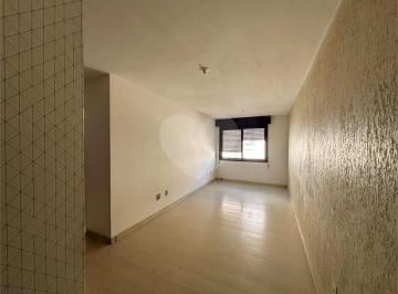 Apartamento · 69m² · 2 Quartos · Apartamento com 2 quartos à venda em Vila ipiranga - RS