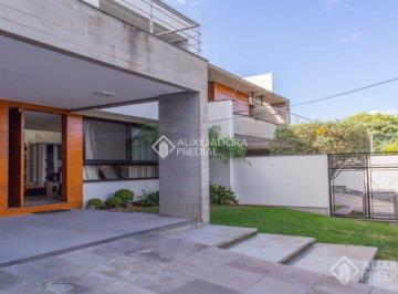 Casa · 320m² · 3 Quartos · 4 Vagas · A menina dos olhos da Assunção. Venha conhecer!!