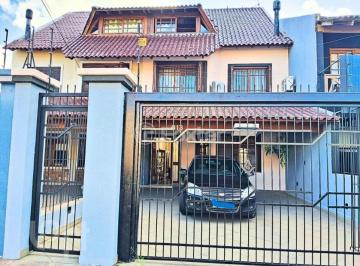 019992e3 · Casa, 3 dormitórios, 330.28 m², em Sarandi