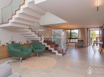 Casa · 320m² · 3 Quartos · 4 Vagas · ALTO PADRÃO,  ESTILO E CONFORTO!