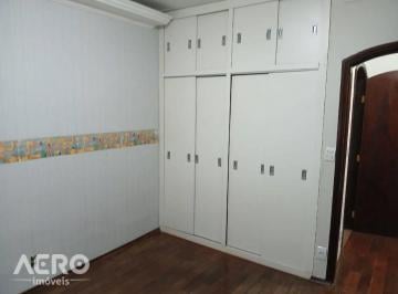 c8fd2b09041406c32242be2a5b66fd39dba545af · Casa com 3 dormitórios para alugar, 230 m² por R$ 5.000/mês - Jardim Panorama - Bauru/SP