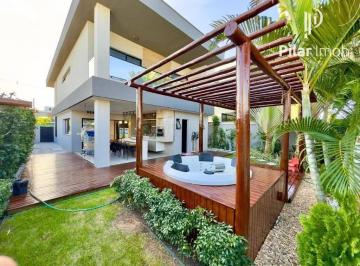 b24569bc21f0c60119f5acffb7655e88.jpg · Casa à venda, 265 m² por R$ 1.799.000,00 - Cidade Alpha - Eusébio/CE