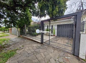 Casa · 210m² · 3 Quartos · 3 Vagas · Casa com 3 dormitórios e edícula nos fundos no bairro Nonoai.