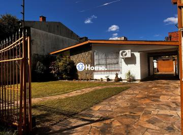 Casa · 151m² · 2 Quartos · 3 Vagas · Casa térrea, com 2 dormitórios, 3 vagas, no bairro Ipanema, Porto Alegre, RS