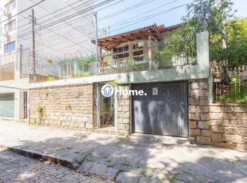 Casa · 380m² · 3 Quartos · 1 Vaga · Casa 3 quartos, com vaga e terraço no bairro Jardim São Pedro