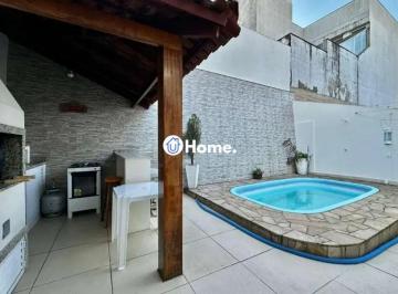 Casa · 113m² · 3 Quartos · 2 Vagas · Casa em condomínio com 2 dormitórios, suíte e 2 vagas
