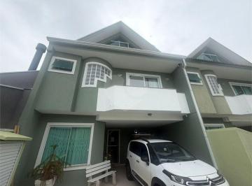 Casa de 3 quartos, Curitiba · Jardim das Américas - Sobrado triplex com 3 quartos sendo 1 suite - 2 vagas - 220m²