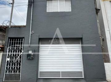 Foto 01 · Casa à venda - no Centro