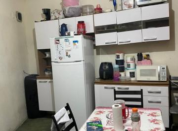 Casa · 125m² · 2 Quartos · Excelente casa a venda