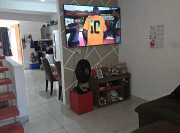 Casa · 195m² · 3 Quartos · Excelente sobrado a venda