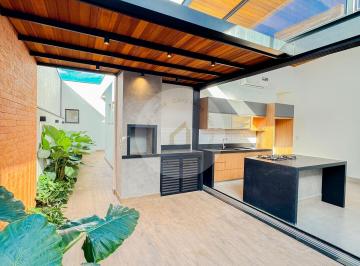 Casa · 130m² · 3 Quartos · 4 Vagas · Residencial Jardim dos Lírios - Casa com 3 suítes e projeto contemporâneo aconchegante para te encan