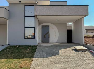 Casa · 131m² · 3 Quartos · 4 Vagas · Residencial Jardim dos Lírios - Casa com piscina. Condomínio fechado em Paulínia/SP