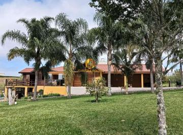 202603101445396566.jpeg · Casa em condomínio fechado com lareira aquecimento a gas com poraria 24 horas