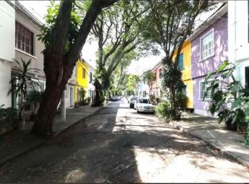 Casa de 3 quartos, São Paulo · Casa de vila residencial em Pinheiros rua arborizada e tranquila