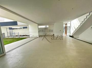 Casa · 505m² · 4 Quartos · 4 Vagas · Casa de Condomínio - Brooklin - 4 Suítes - 505m².