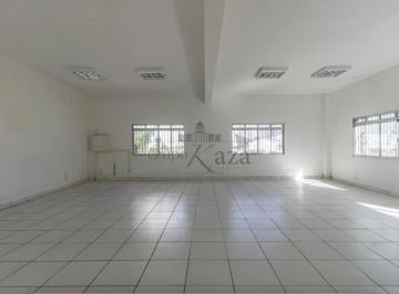 Comercial · 360m² · 5 Quartos · 4 Vagas · Casa Comercial - Lapa - 5 Salas - 600m².